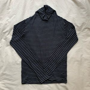 Oak + Fort Striped Turtleneck Top in Black and White, size S